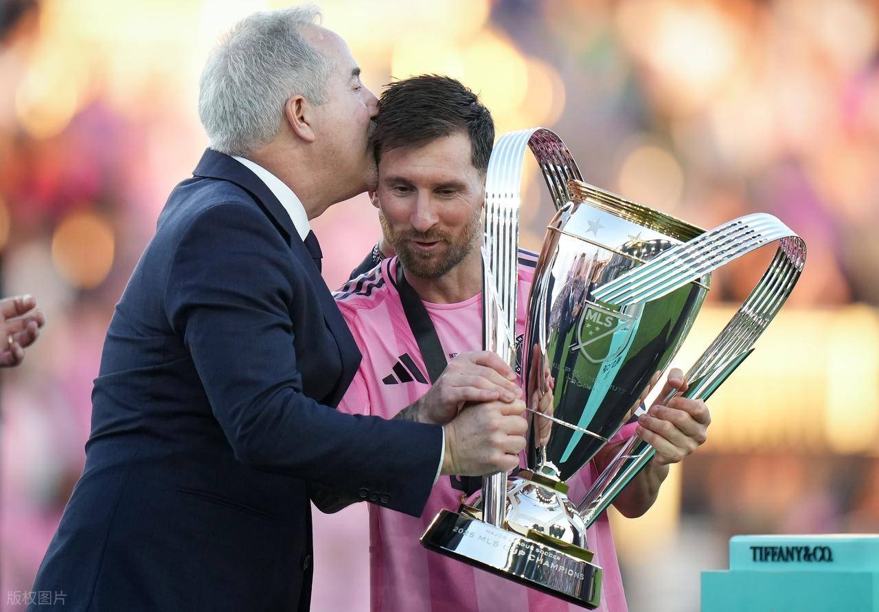 关键时刻巴黎圣日耳曼战术微调——欧联节点到来，目标明确，身体对抗强度拉满的简单介绍