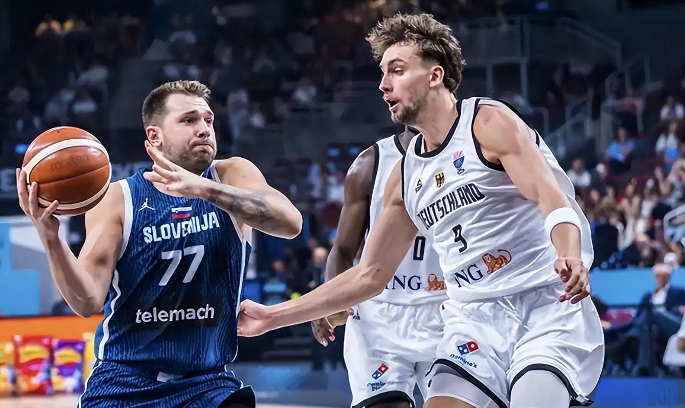 关于赛地聚焦：欧篮联今晨热度飙升；那不勒斯门线救险；球迷炸锅；年轻球员得到机会的信息